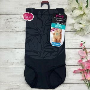 Maidenform Flexees LYCRA Fitsense Hi-Waist Sculpting Brief Panty Underwear S